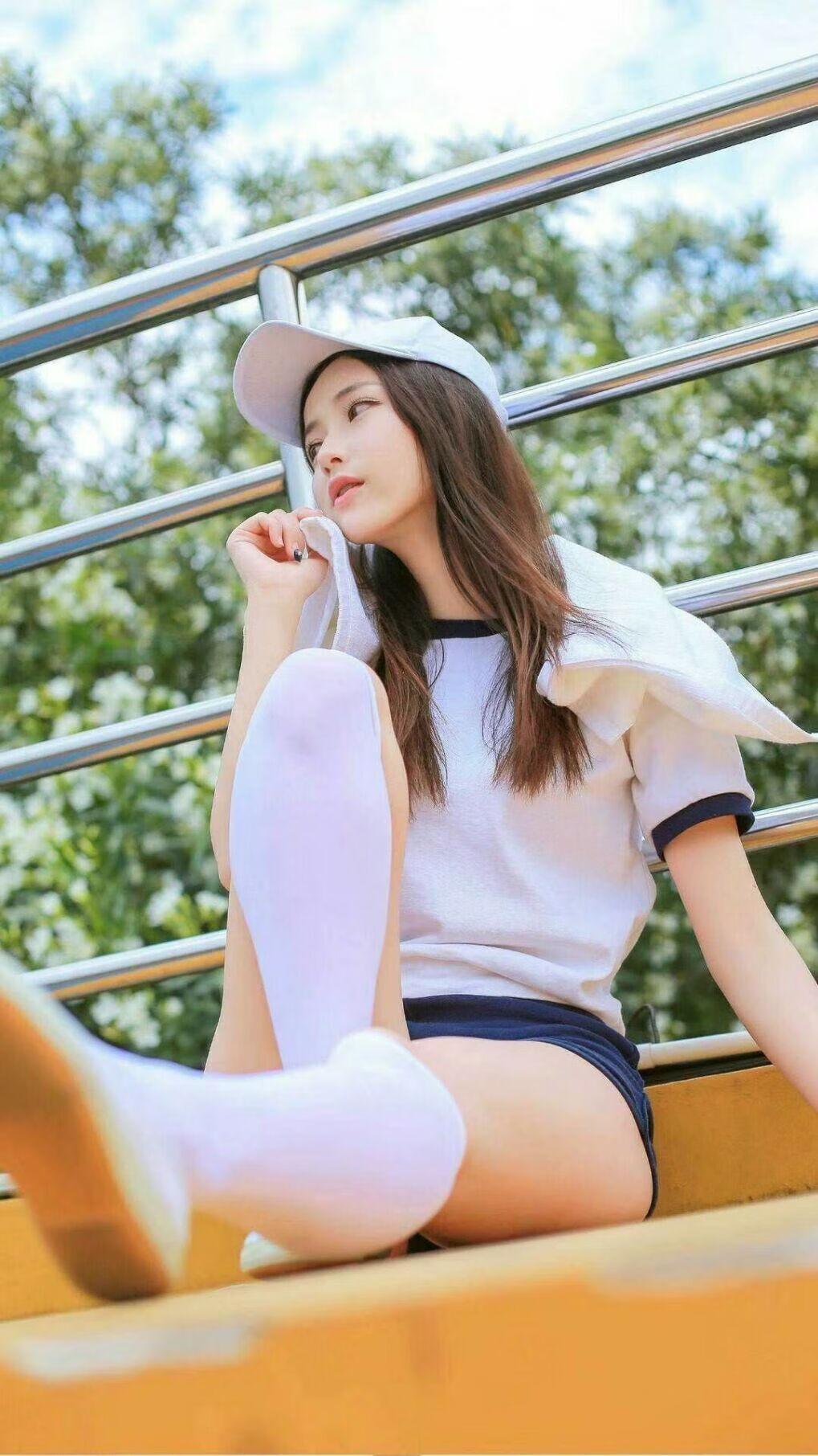 中超再战国际热身赛 中国队逆转引发讨论，中超热身赛直播